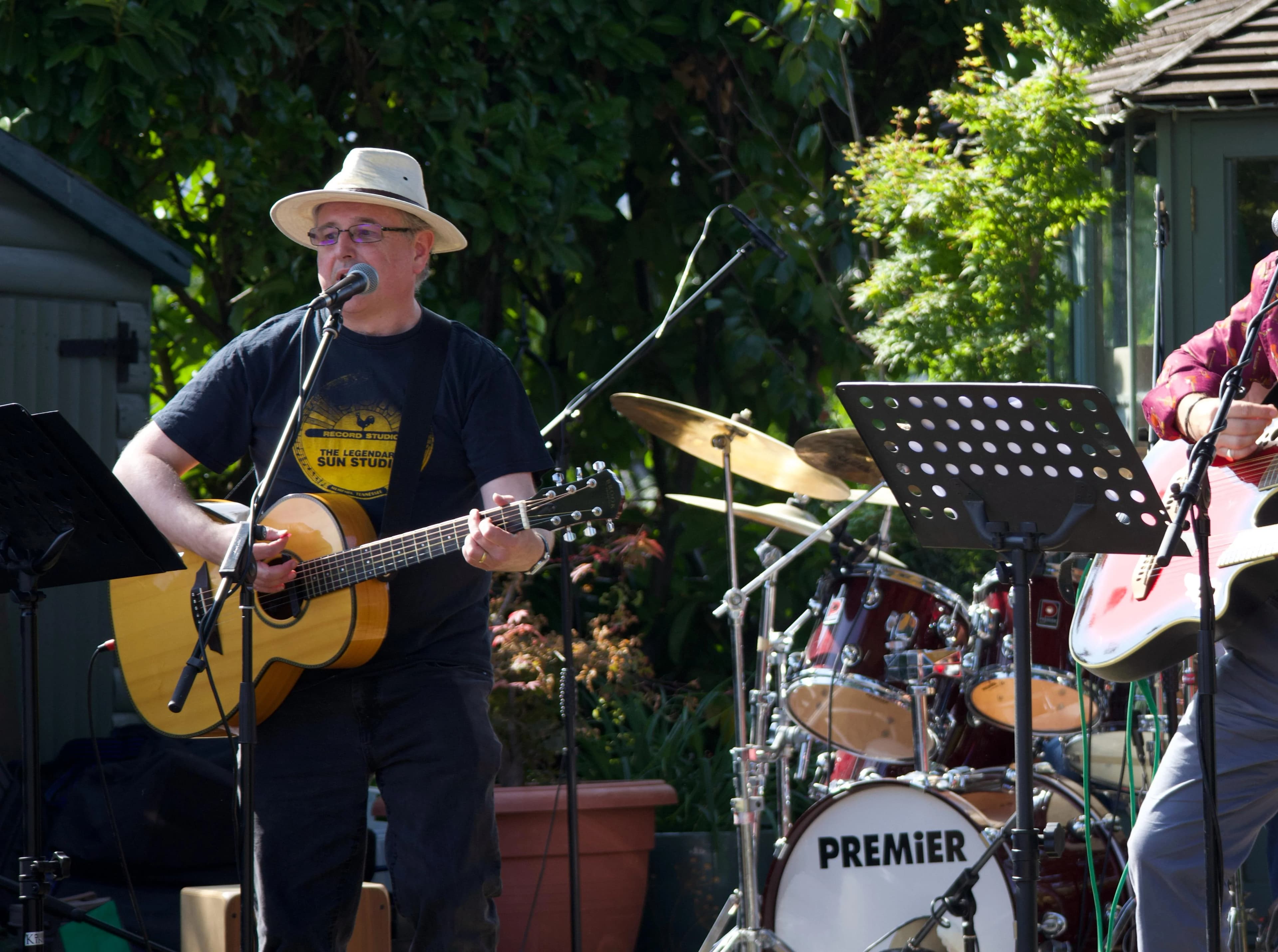 David Meade, guitar teacher in Cheltenham